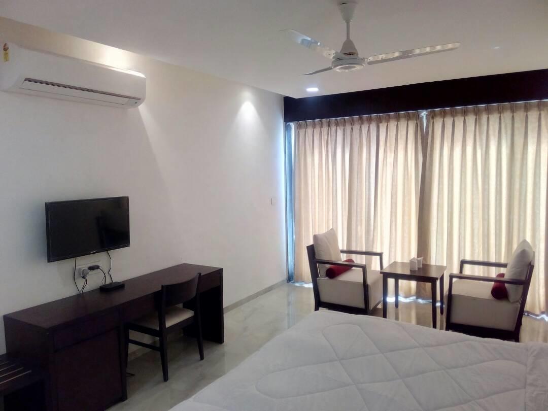 The Meera Hotel Derol 外观 照片